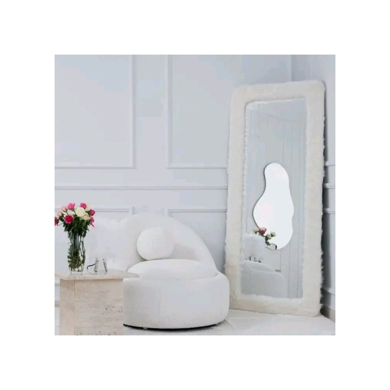 Dimensions : Largeur : 70 cm /Longueur : 170 cm